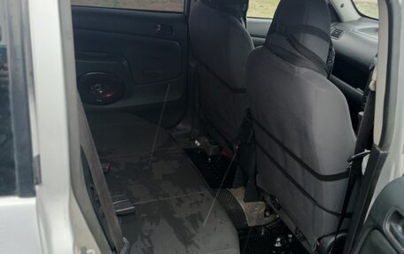 Toyota Probox I, 2004 год, 390 000 рублей, 10 фотография