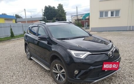 Toyota RAV4, 2017 год, 1 971 000 рублей, 8 фотография