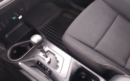 Toyota RAV4, 2017 год, 1 971 000 рублей, 13 фотография