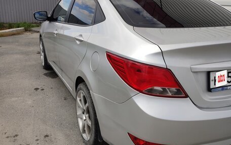Hyundai Solaris II рестайлинг, 2014 год, 750 000 рублей, 6 фотография