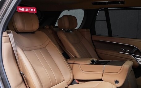 Land Rover Range Rover IV рестайлинг, 2024 год, 22 900 000 рублей, 12 фотография
