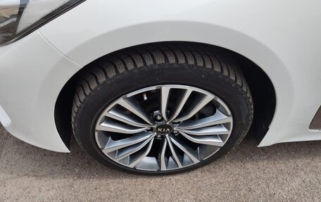 KIA Stinger I, 2019 год, 2 200 000 рублей, 13 фотография