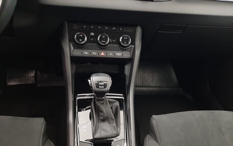 Skoda Karoq I, 2022 год, 2 620 000 рублей, 20 фотография