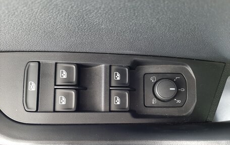 Skoda Karoq I, 2022 год, 2 620 000 рублей, 23 фотография