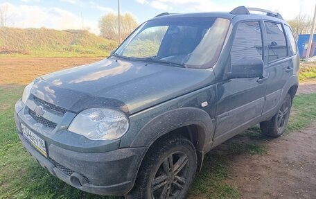 Chevrolet Niva I рестайлинг, 2012 год, 495 000 рублей, 4 фотография