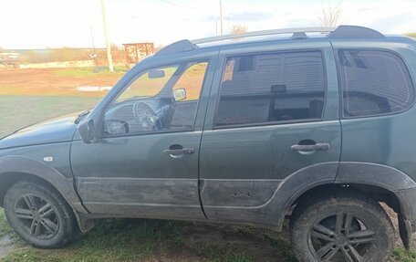 Chevrolet Niva I рестайлинг, 2012 год, 495 000 рублей, 5 фотография