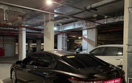 Toyota Camry, 2021 год, 3 450 000 рублей, 6 фотография