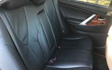 Toyota Camry, 2010 год, 1 800 000 рублей, 10 фотография