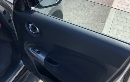 Nissan Juke II, 2014 год, 1 300 000 рублей, 10 фотография