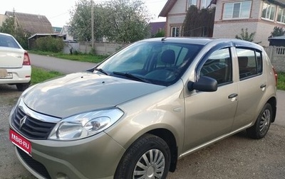 Renault Sandero I, 2014 год, 595 000 рублей, 1 фотография