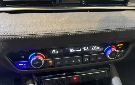 Mazda 6, 2023 год, 4 090 000 рублей, 12 фотография