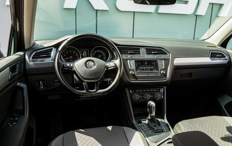 Volkswagen Tiguan II, 2017 год, 2 100 000 рублей, 6 фотография