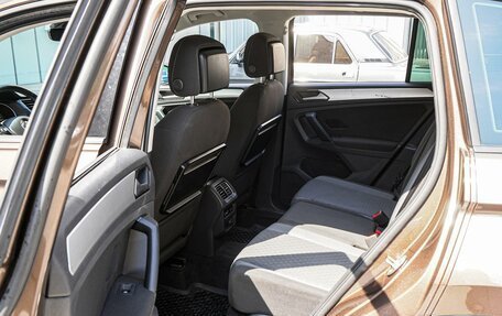 Volkswagen Tiguan II, 2017 год, 2 100 000 рублей, 11 фотография