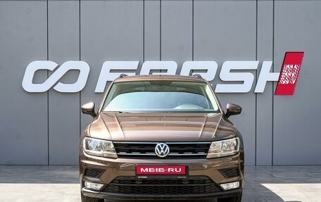 Volkswagen Tiguan II, 2017 год, 2 100 000 рублей, 3 фотография