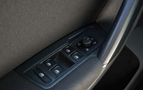 Volkswagen Tiguan II, 2017 год, 2 100 000 рублей, 19 фотография