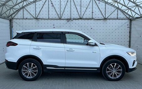 Geely Atlas, 2022 год, 1 790 000 рублей, 9 фотография
