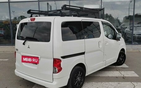 Mitsubishi Delica D:3, 2011 год, 1 310 000 рублей, 5 фотография