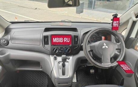 Mitsubishi Delica D:3, 2011 год, 1 310 000 рублей, 11 фотография