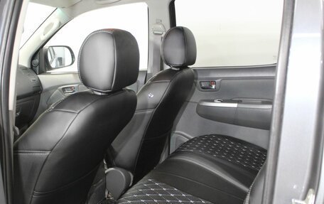 Toyota Hilux VII, 2012 год, 1 850 000 рублей, 17 фотография