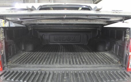 Toyota Hilux VII, 2012 год, 1 850 000 рублей, 11 фотография