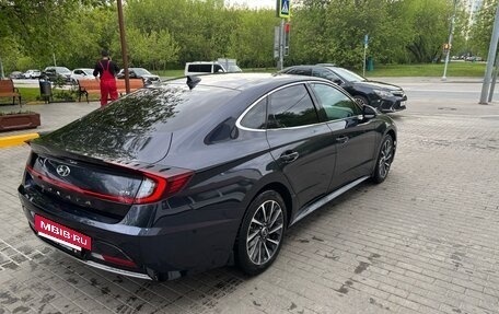 Hyundai Sonata VIII, 2019 год, 2 550 000 рублей, 4 фотография