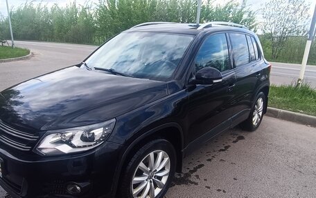 Volkswagen Tiguan I, 2016 год, 1 730 000 рублей, 2 фотография