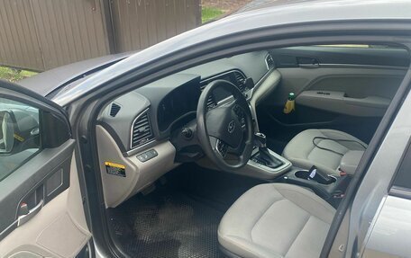 Hyundai Elantra VI рестайлинг, 2017 год, 1 430 000 рублей, 8 фотография