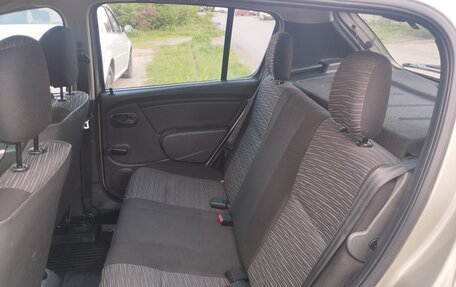 Renault Sandero I, 2014 год, 595 000 рублей, 11 фотография