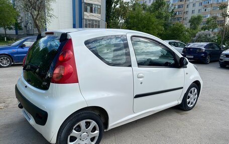 Peugeot 107 I рестайлинг, 2010 год, 450 000 рублей, 5 фотография