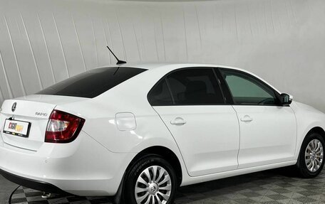 Skoda Rapid I, 2017 год, 1 150 000 рублей, 5 фотография