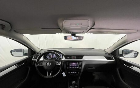 Skoda Rapid I, 2017 год, 1 150 000 рублей, 9 фотография