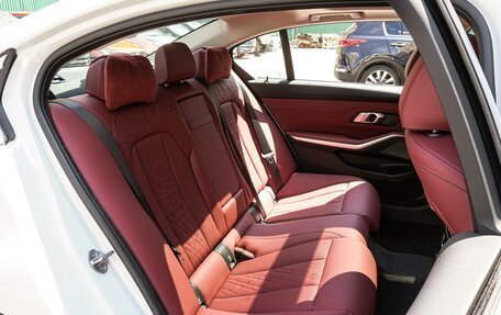 BMW 3 серия, 2024 год, 5 370 000 рублей, 7 фотография