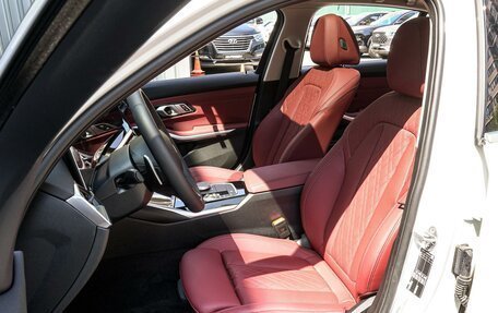 BMW 3 серия, 2024 год, 5 370 000 рублей, 10 фотография