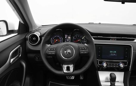 MG 6, 2024 год, 2 650 000 рублей, 10 фотография