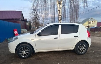 Renault Sandero I, 2013 год, 600 000 рублей, 1 фотография