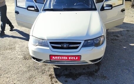 Daewoo Nexia I рестайлинг, 2012 год, 280 000 рублей, 1 фотография