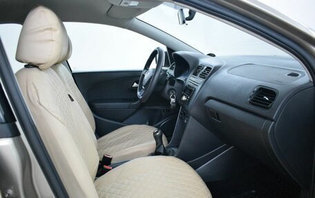Volkswagen Polo VI (EU Market), 2015 год, 890 000 рублей, 11 фотография