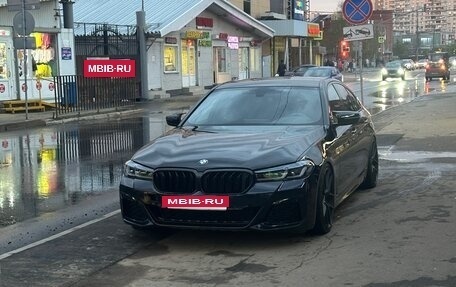 BMW 5 серия, 2017 год, 3 000 000 рублей, 13 фотография