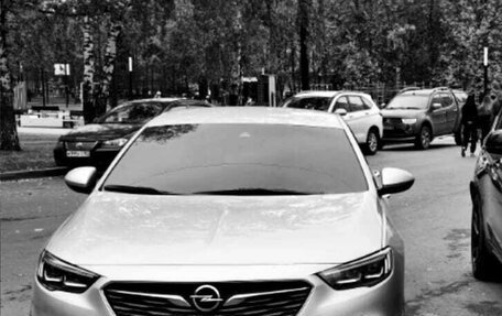 Opel Insignia II рестайлинг, 2019 год, 1 850 000 рублей, 4 фотография