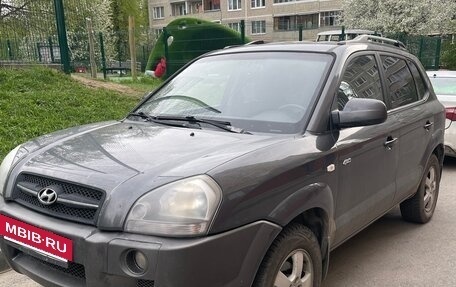 Hyundai Tucson III, 2006 год, 730 000 рублей, 2 фотография