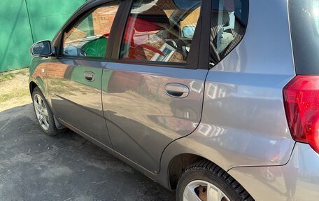 Chevrolet Aveo III, 2009 год, 580 000 рублей, 2 фотография