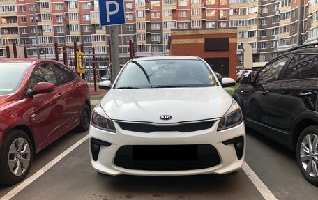 KIA Rio IV, 2020 год, 1 380 000 рублей, 3 фотография