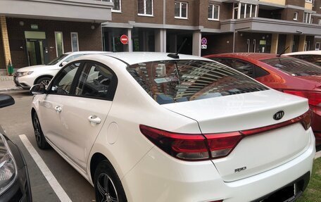KIA Rio IV, 2020 год, 1 380 000 рублей, 4 фотография