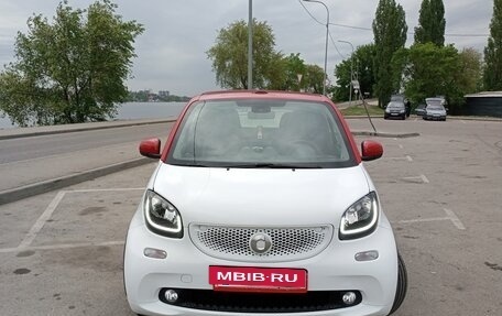 Smart Fortwo III, 2016 год, 1 610 000 рублей, 12 фотография