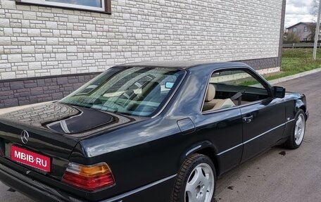 Mercedes-Benz W124, 1988 год, 700 000 рублей, 5 фотография