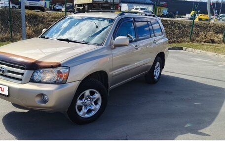 Toyota Highlander III, 2005 год, 1 160 000 рублей, 3 фотография