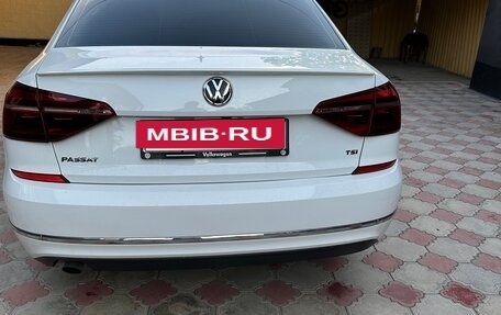 Volkswagen Passat B8 рестайлинг, 2018 год, 1 720 000 рублей, 6 фотография