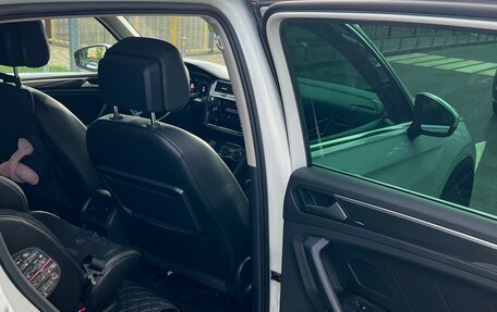 Volkswagen Tiguan II, 2020 год, 3 575 000 рублей, 12 фотография