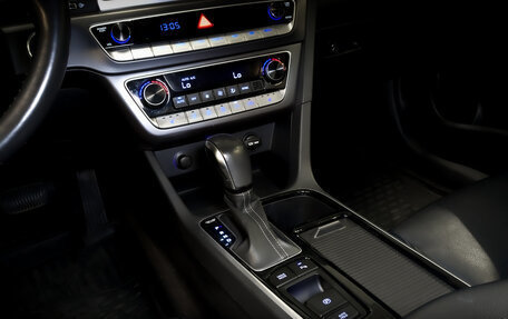 Hyundai Sonata VII, 2018 год, 2 000 000 рублей, 18 фотография