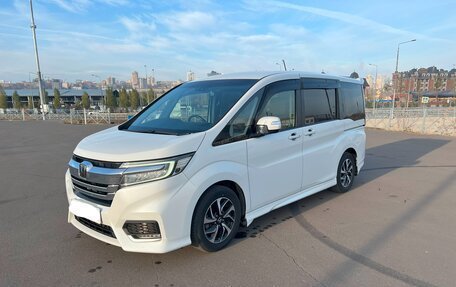 Honda Stepwgn IV, 2019 год, 2 350 000 рублей, 7 фотография
